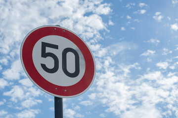 Straßenschild im deutschen Straßenverkehr