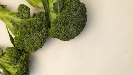 broccoli white backgroud vegetable healty