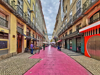 Fototapeta premium Pink Street of Cais do Sodre