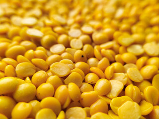 yellow split peas 