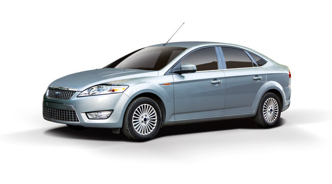 Cluj-Napoca,Cluj/Romania-01.31.2020-Ford Mondeo MK5 Sport edition with  dynamic led headlights, sport front bumper, 18 inch alloy wheels, Aston  Martin look a like, png Stock Photo