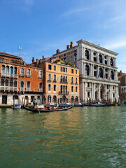 Fototapeta na wymiar Vista della città di Venezia e della sua Laguna