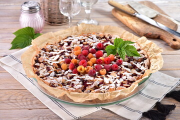 Biscuit slaw with raspberries  © Radko