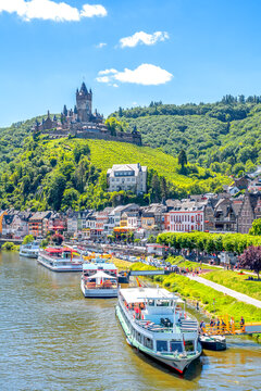 Blick auf Cochem und die Reichsburg, Mosel, Rheinland Pfalz, Deutschland 
