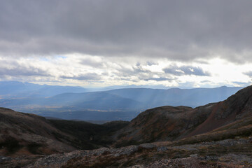 Fototapeta na wymiar Cloudy Mountain