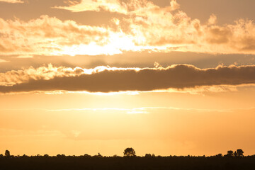 atardecer cálido