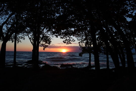 Lake Erie Sunrise And Waves