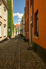 Fototapeta na wymiar Beautiful view of a typical street of Bruges