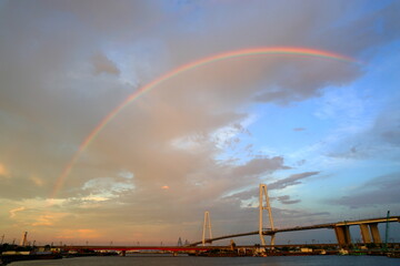 海の虹