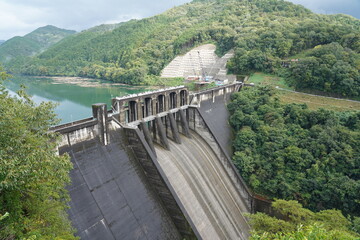 岐阜県八百津町　丸山ダム(横)