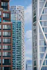 Fototapeta premium modern building in the city