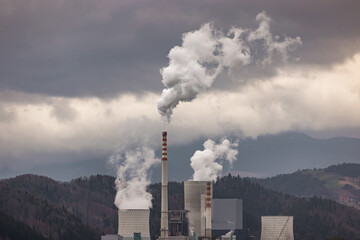 Thermal power plant smoke polluting air and enviroment