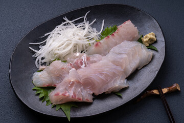 鯛の刺身