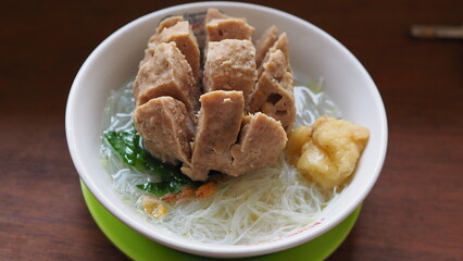 A bowl of delicious meatballs