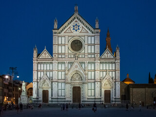 Fototapeta na wymiar The Basilica di Santa Croce (Italian for 'Basilica of the Holy Cross'), Florence, Tuscany, Italy - front view, at night