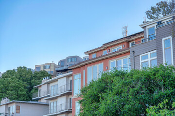 Fototapeta na wymiar Apartment buildings at the neighborhood of San Francisco, California