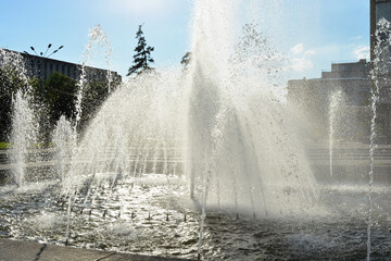 The large fountain 