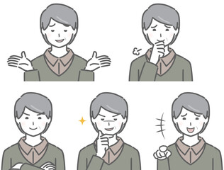 嫌な表情の私服の中年男性