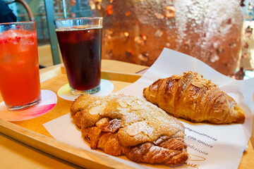 パンとコーヒー