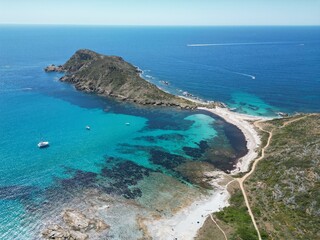 Paysage méditerranéen du sud de la France dans le département du Var