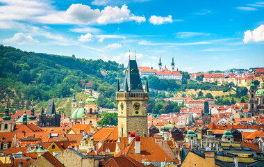 Fototapeta na wymiar Rooftop view of Prague