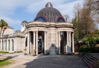 Templete de la Fuente de Gándara. Realizada por Antonio Palacios en 1908. Mondariz Balneario,...