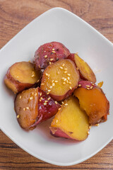 サツマイモのバターしょうゆ煮