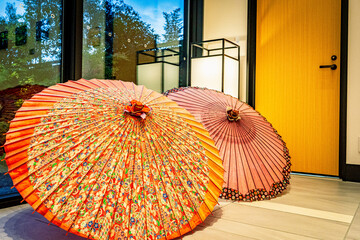 金沢市彩の庭ホテルにある傘