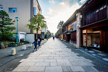 金沢市西茶屋町