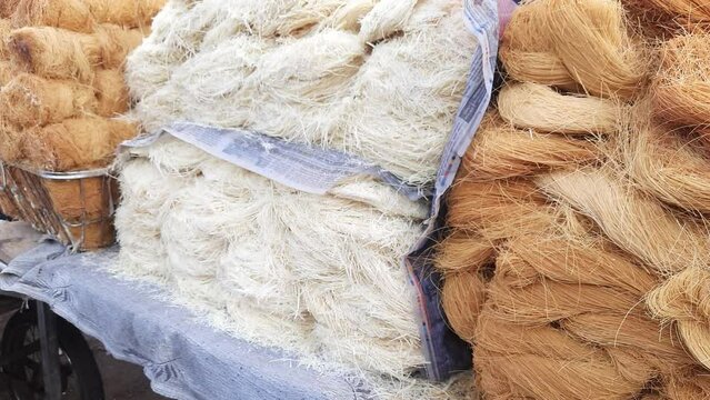 A shop selling seviyan seviyah (vermicelli) during Ramadan in India - White And Brown Seviyan