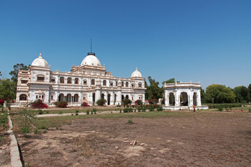 Fototapeta na wymiar Sadiq Garh palace, a vintage building close Bahawalpur, Punjab province, Pakistan