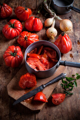 Heirloom tomatoes for sauce
