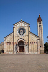 Fototapeta na wymiar Basilica di San Zeno Maggiore