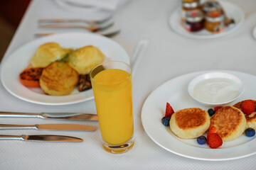 Close up picture of breakfast served on the table