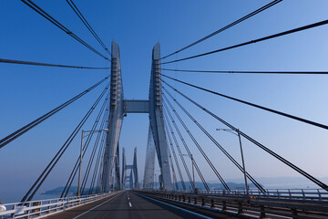 Fototapeta premium 早朝の瀬戸大橋 櫃石島橋と岩黒島橋で2連の斜張橋