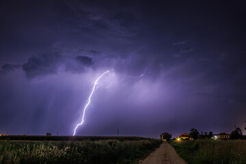 Obraz na płótnie Canvas lightning in the field