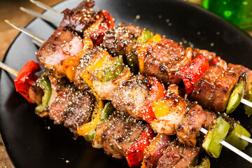 Barbecue: Fresh Beef Kebabs with green peppers