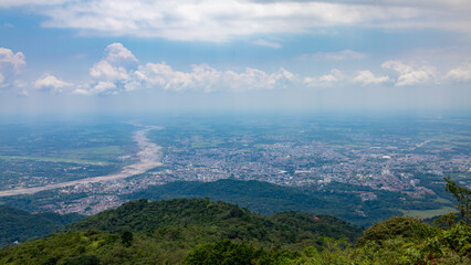landscapes from the mountains and roads to villavicencio meta