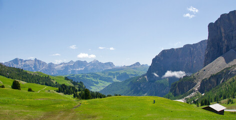 Obraz premium The beautiful scenery around the Dolomites in Italy