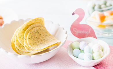 ポテトチップスとラムネ