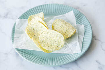 ポテトチップス　のり塩味