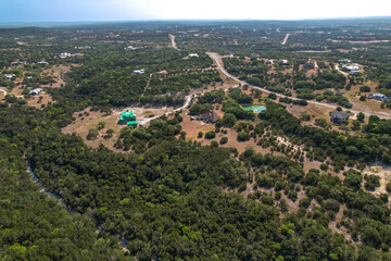 Obraz premium aerial view of a property in the countryside