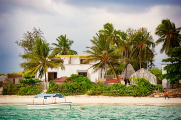 Cercles muraux Plage de Nungwi, Tanzanie Bel hôtel de plage de Zanzibar, cabines de plage exotiques traditionnelles à la plage de Matemwe, Zanzibar, Tanzanie