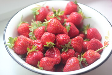 strawberries in a bowl