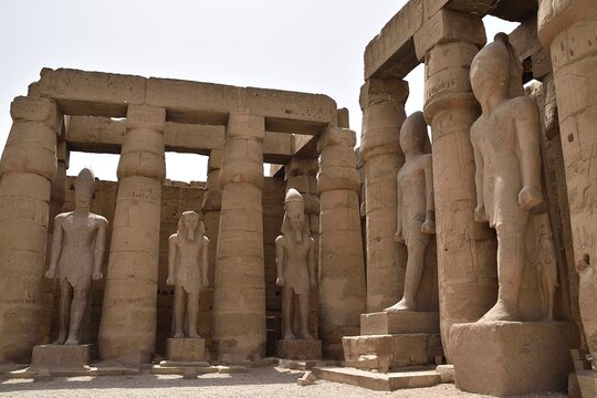 . Luxor Templer