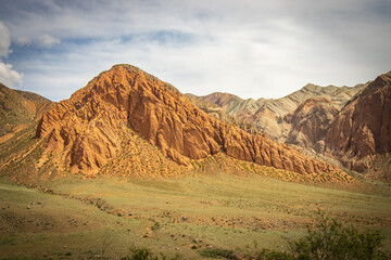 Fototapeta na wymiar rock formations in kyrgyzstan, colourful, central asia
