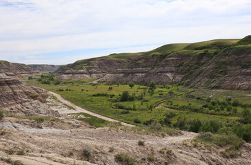 A Good Day In the Bad Lands (3/5)