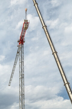 Crane  Assembly