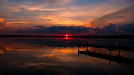 Fototapeta na wymiar Tichigan Lake Waterford Wisconsin Sunset