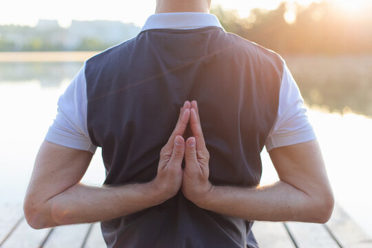 namaste behind the back